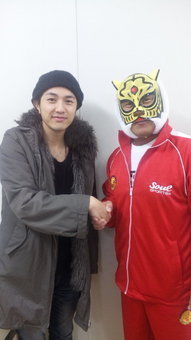 タイガーマスク