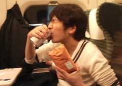 ﾌﾟﾊｰ(＾O) ＝3