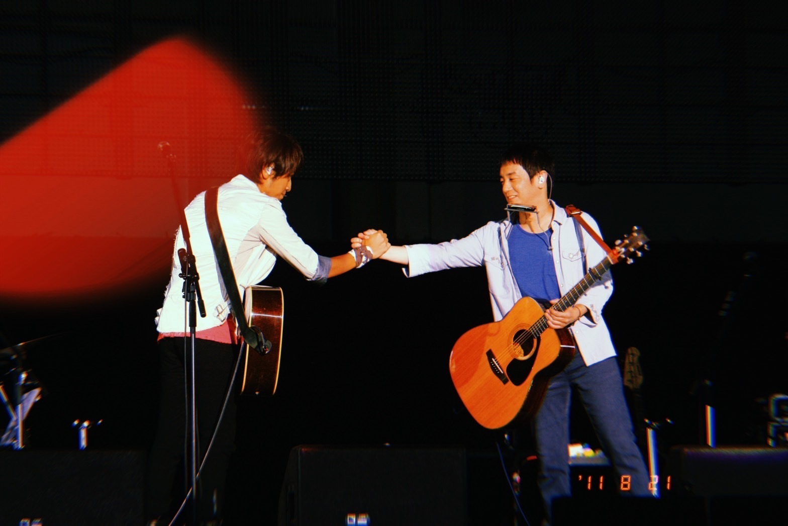 「YUZU ARENA TOUR 2011 2-NI-×FUTARI Tour FINAL 沖縄コンベンションセンター展示場」